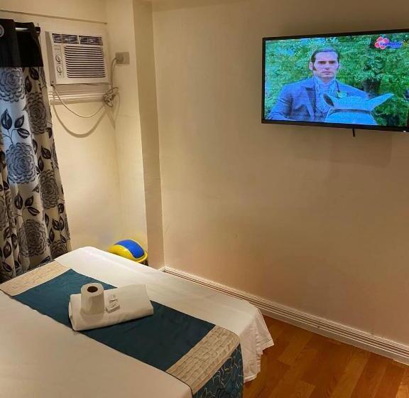 فندق صغير Rj Travellers Inn