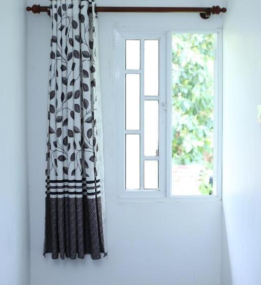 Aloka Hotel & Receptions Hotel & Restaurant