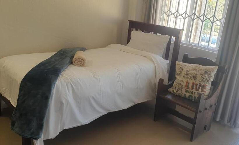 צימר Kruger Allo Escape