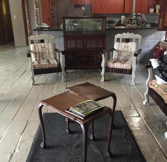 צימר Kruger Allo Escape