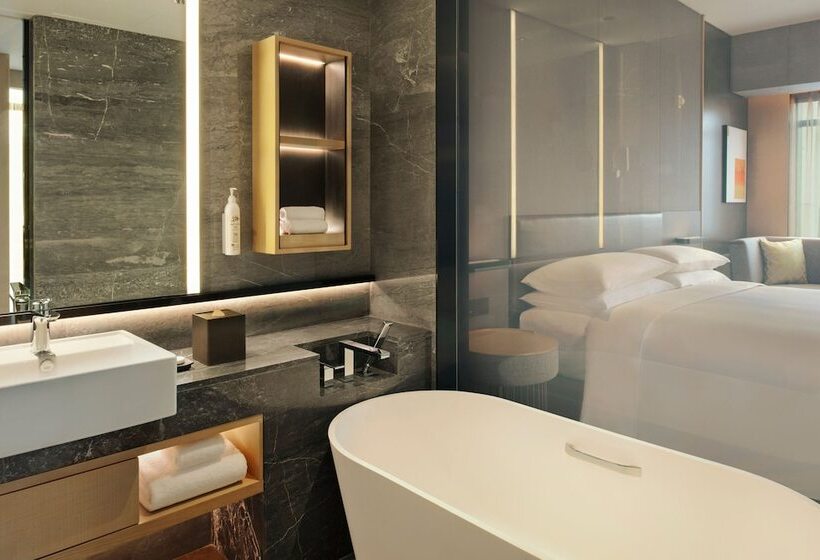 Delta Hotels By Marriott Xi An