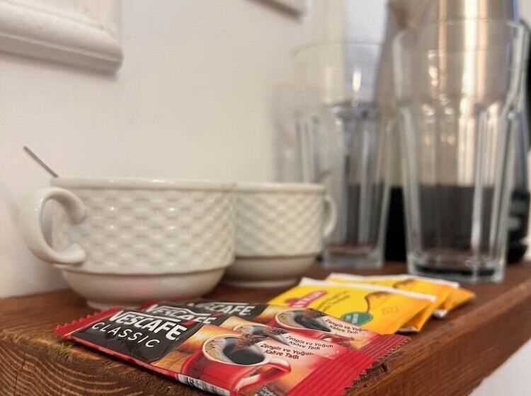 בית מלון כפרי 24 Boutique Aparts