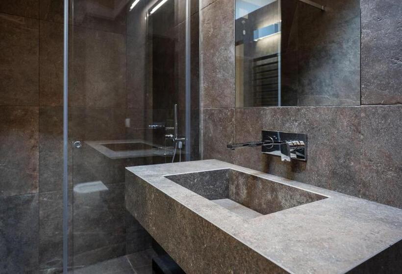 فندق Agriturismo Scraleca