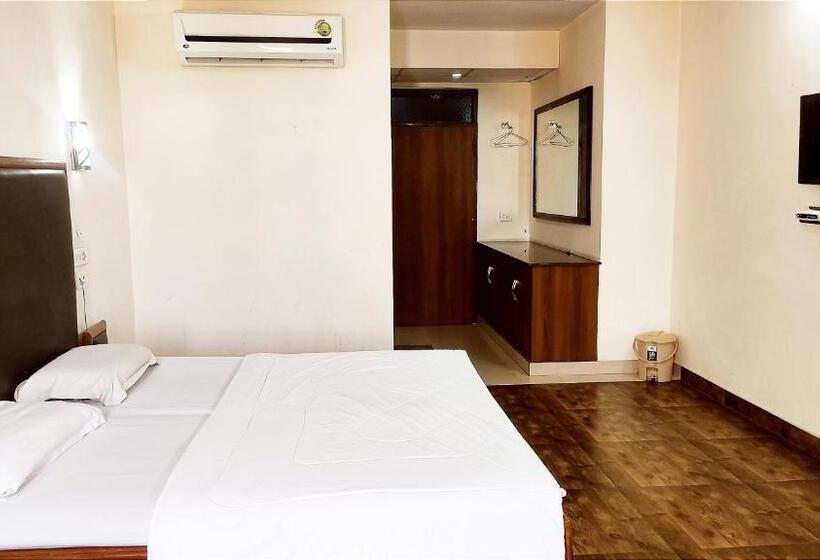 Отель International Bus Stand Jalandhar City