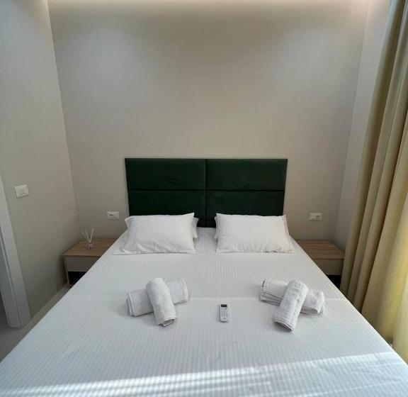 هتل Mare Rooms Vlore