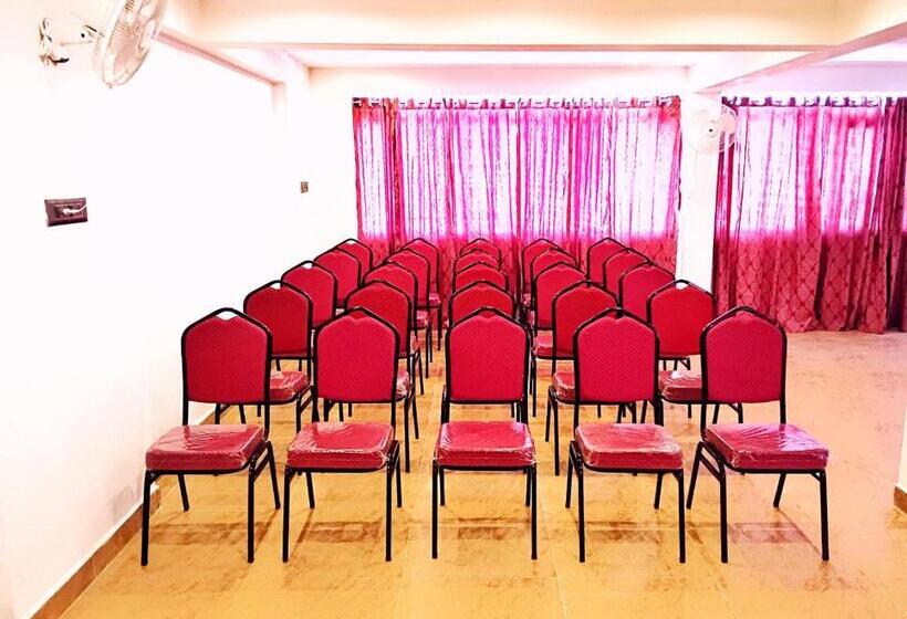 فندق Nt Grand Yercaud