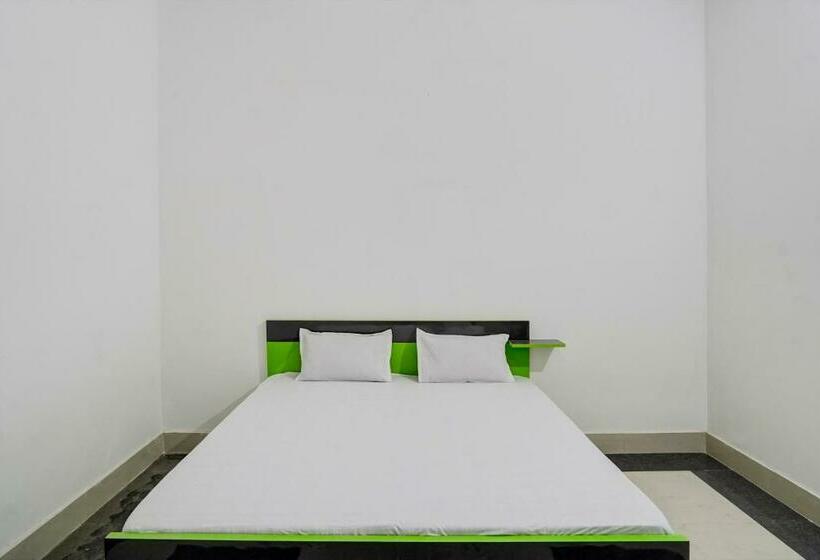 فندق Oyo 81362 Sahara Guest House