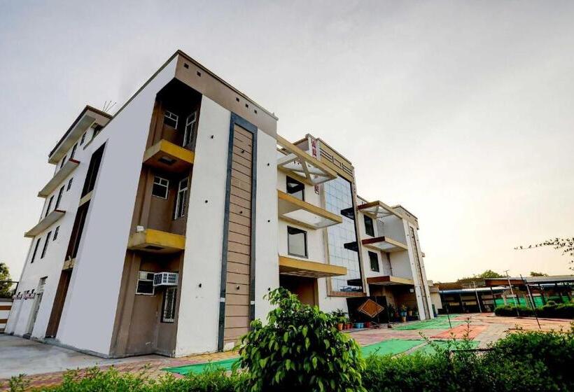 酒店 Oyo Anurag Paradise