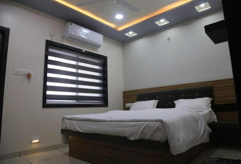 בית מלון כפרי Reva Vihar Rooms