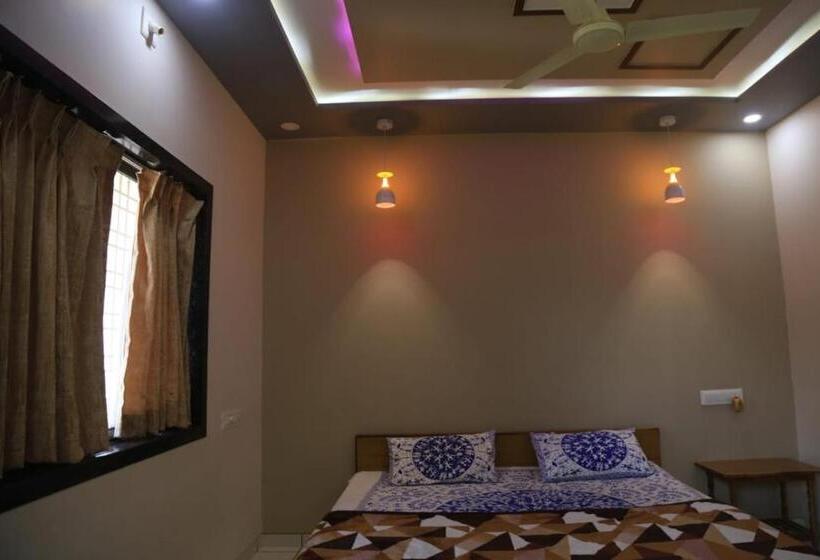 בית מלון כפרי Reva Vihar Rooms
