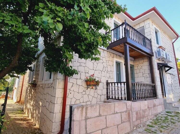 Paradise İmroz Butik Otel