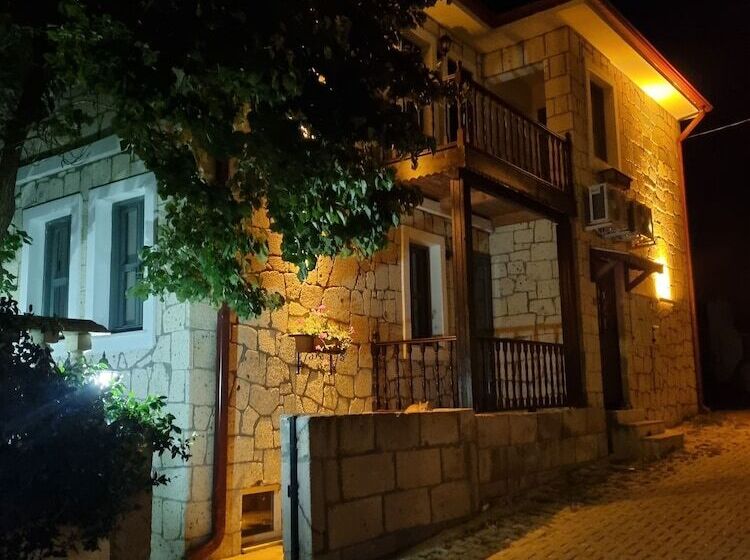 Paradise İmroz Butik Otel