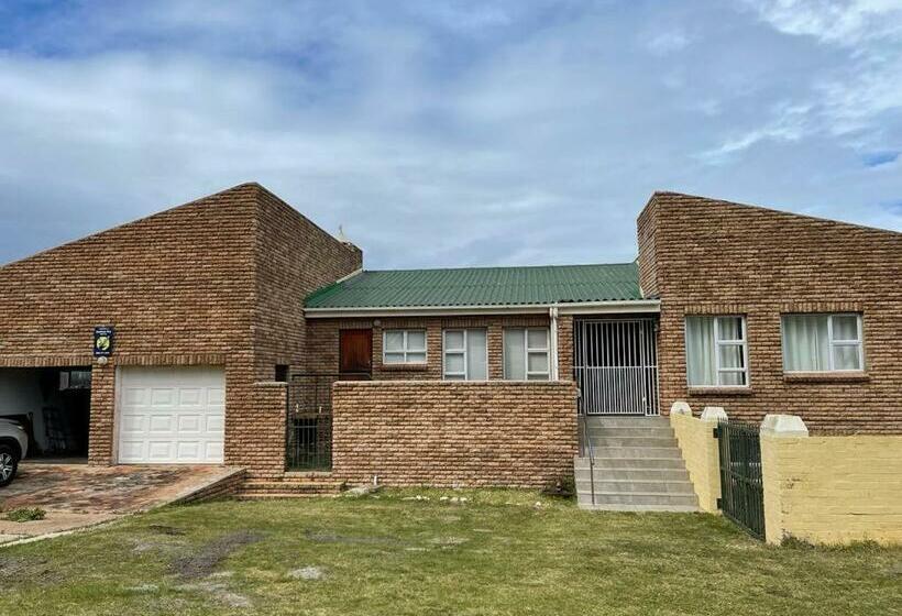 بنسيون 3575 On Nemesia