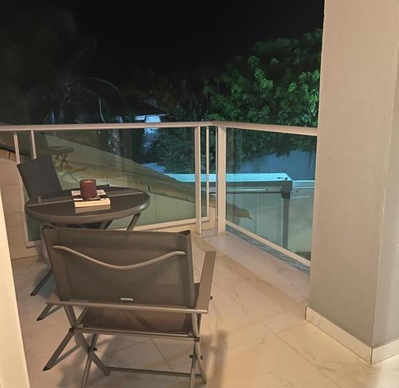 پانسیون Charlotte House