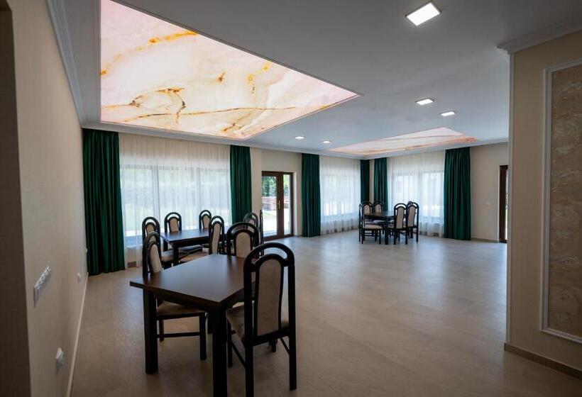 펜션 Evergreen Chalet