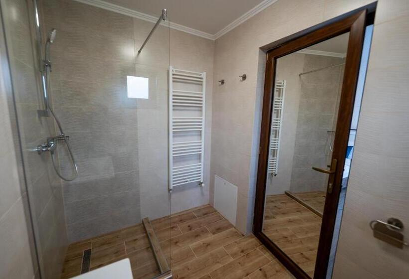 펜션 Evergreen Chalet