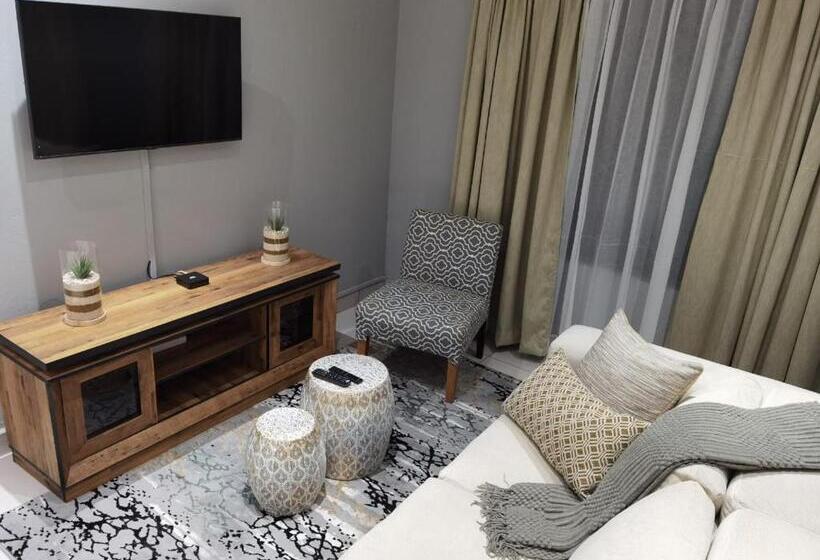 פנסיון Kings View Exclusive Villas