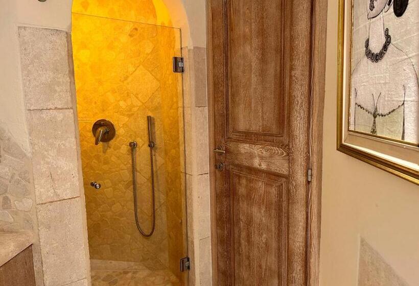 بنسيون Monti Mannu Art