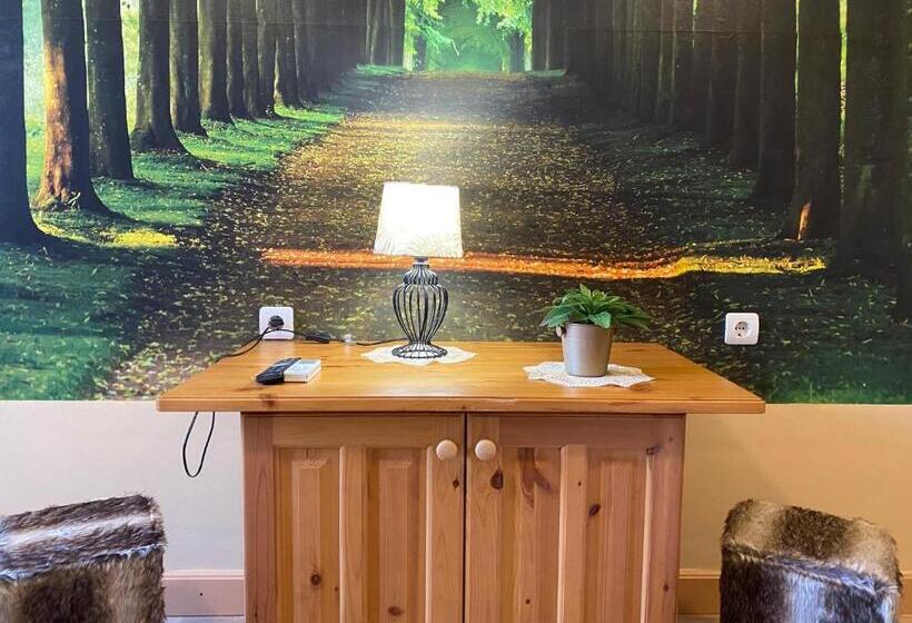 ペンション Pipacs Vendégház