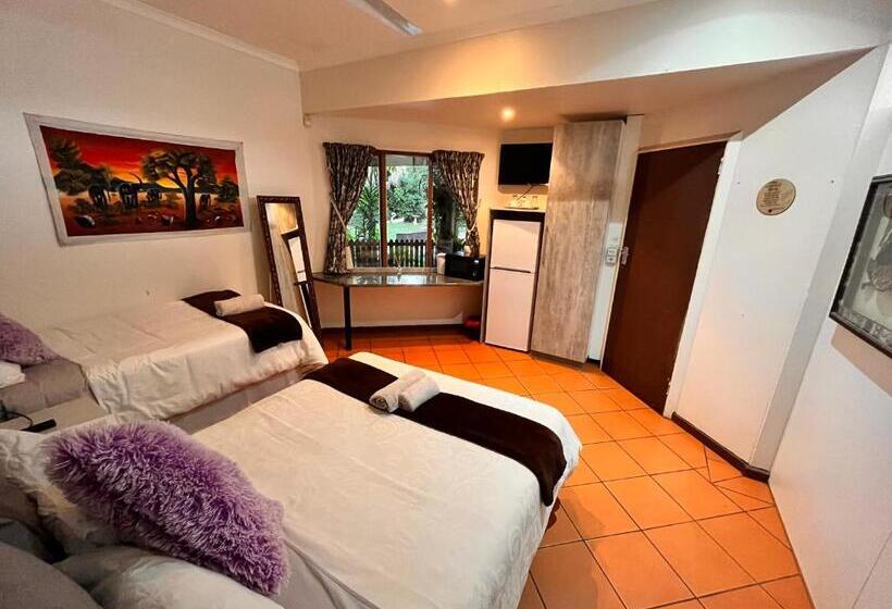 פנסיון The Woodhouse