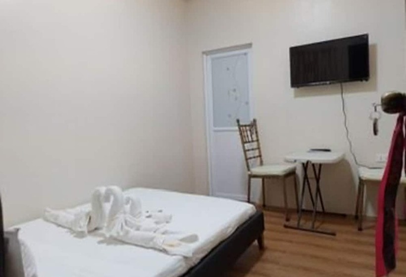 Pilot Hotel Powered By Cocotel