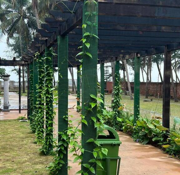 Uva Sands Beach Resort