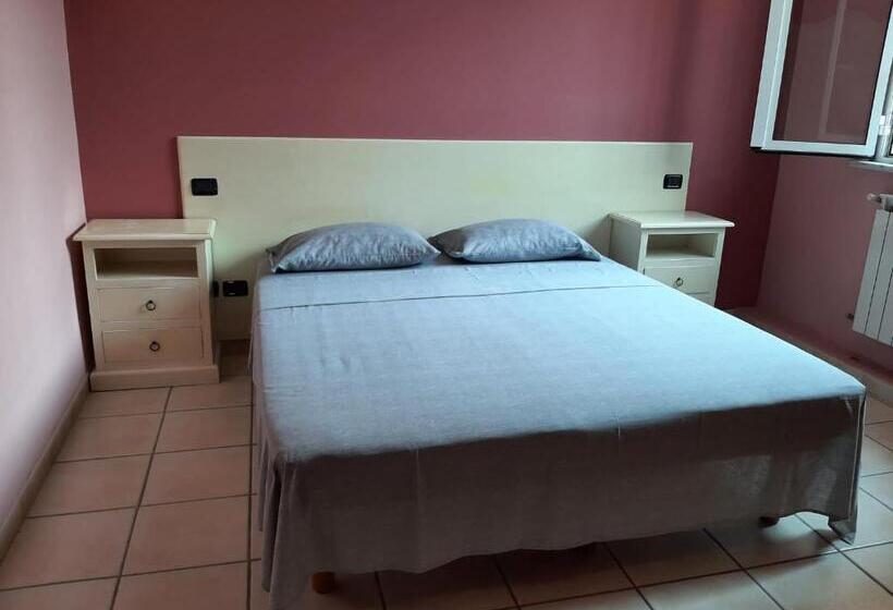 הוסטל San Quirico Locanda Ristorante Pizzeria