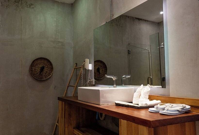 تختخواب و صبحانه Habana Angkor Boutique