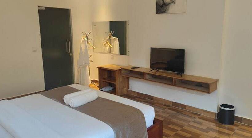 تختخواب و صبحانه Habana Angkor Boutique