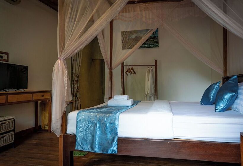 تختخواب و صبحانه Habana Angkor Boutique