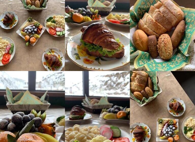 تختخواب و صبحانه Rahmat Yurts