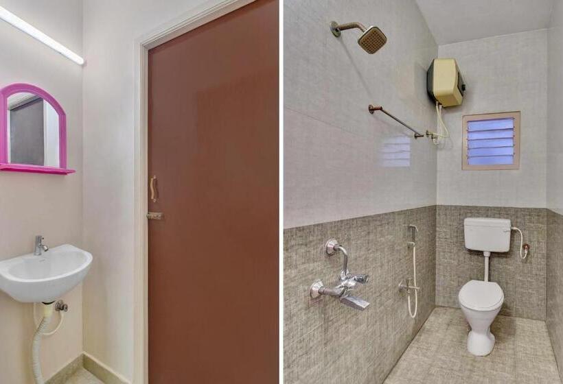 호텔 Collectipn O Pradee Queen Resort