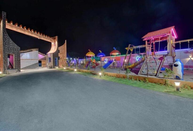 호텔 Collectipn O Pradee Queen Resort