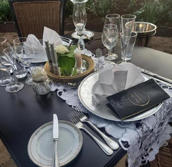 فندق Ing At Sandstone