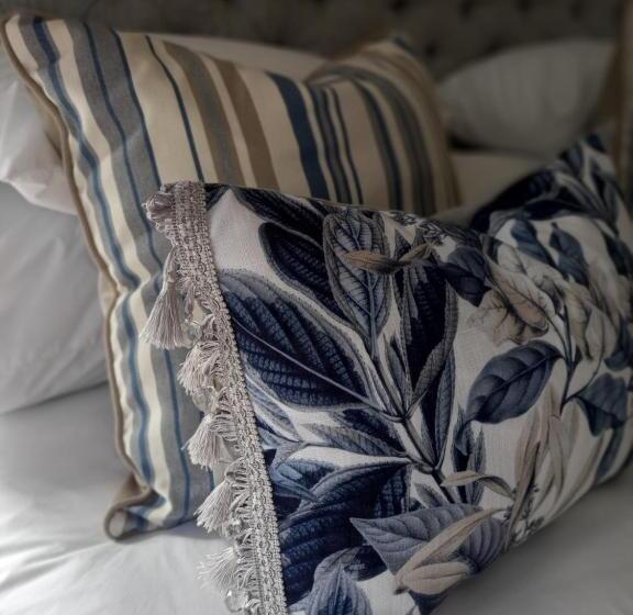 فندق Ing At Sandstone