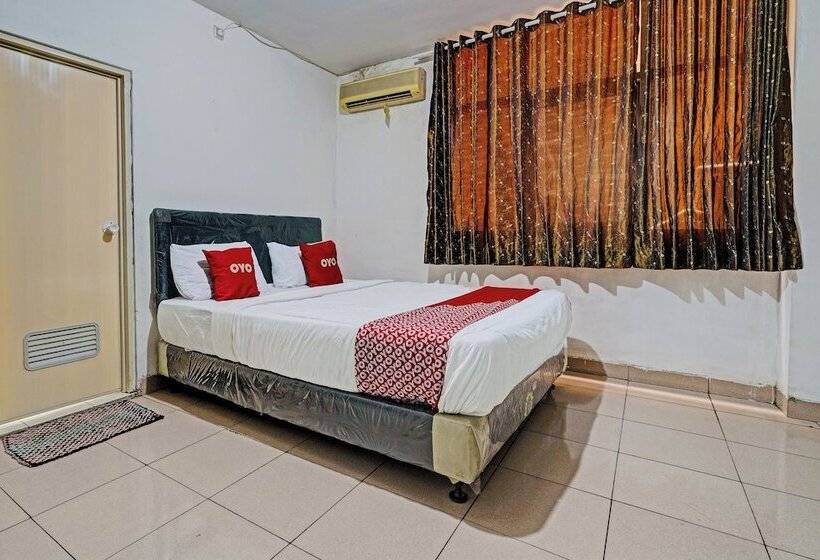 فندق Oyo 92726 Geulis Guest House