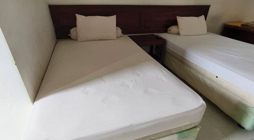 هتل Oyo 92751 Marang Homestay Syariah