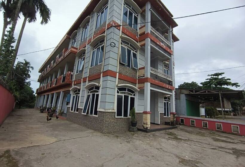 فندق Oyo 92751 Marang Homestay Syariah