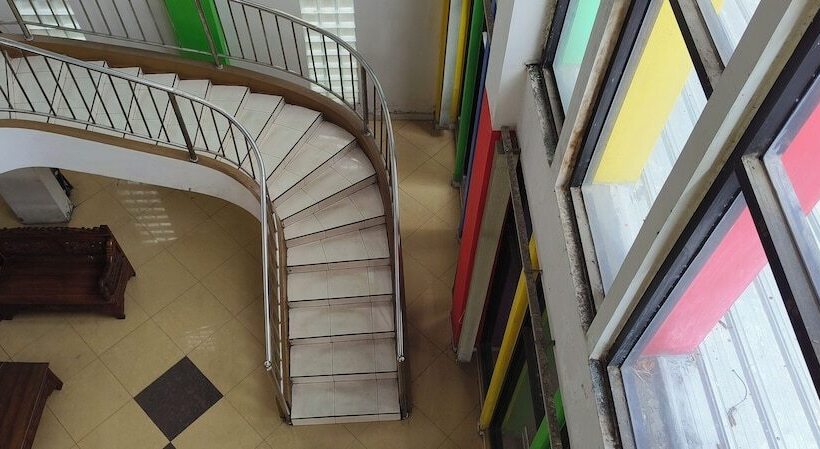 فندق Oyo 92751 Marang Homestay Syariah