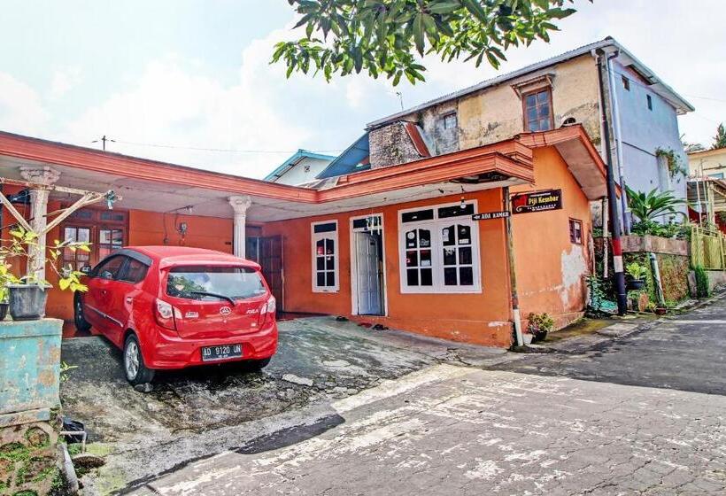 호텔 Oyo 92759 Penginapan Piji Kembar