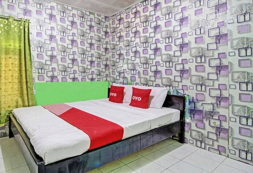 호텔 Oyo 92759 Penginapan Piji Kembar