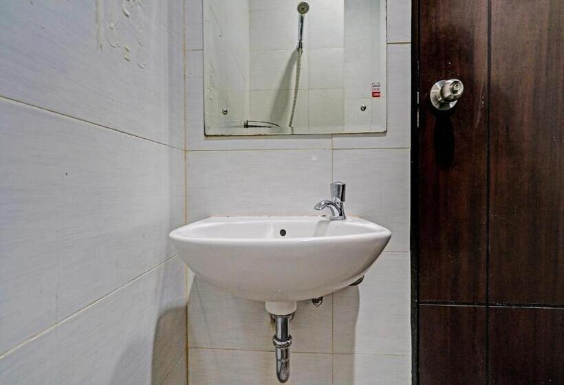 فندق Oyo 92772 Losmen Diah Syariah