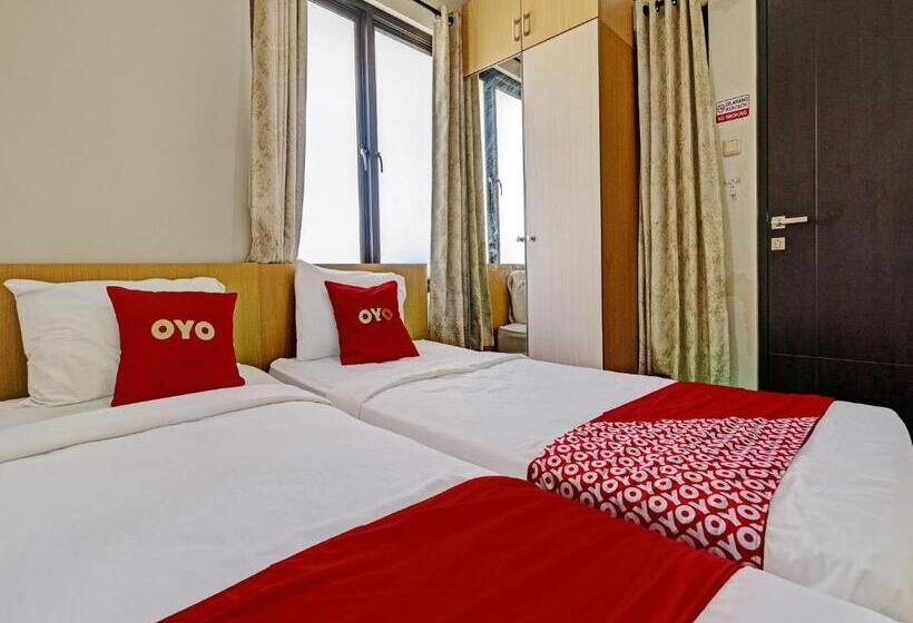 בית מלון כפרי Oyo 92772 Losmen Diah Syariah