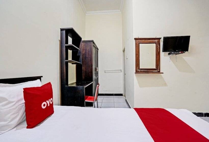 فندق Oyo 92773 Griya Trubus Syariah