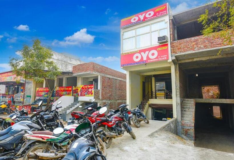 호텔 Oyo Flagship Kushwaha Palace