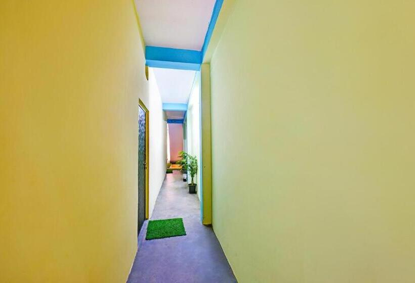 호텔 Oyo Flagship Kushwaha Palace