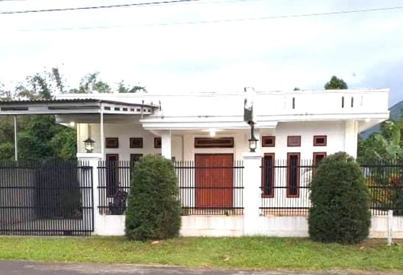 בית מלון כפרי Spot On 92777 Leheran Homestay Near Chr Farm