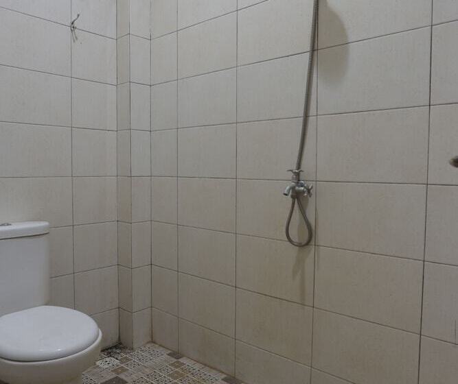فندق Spot On 92777 Leheran Homestay Near Chr Farm