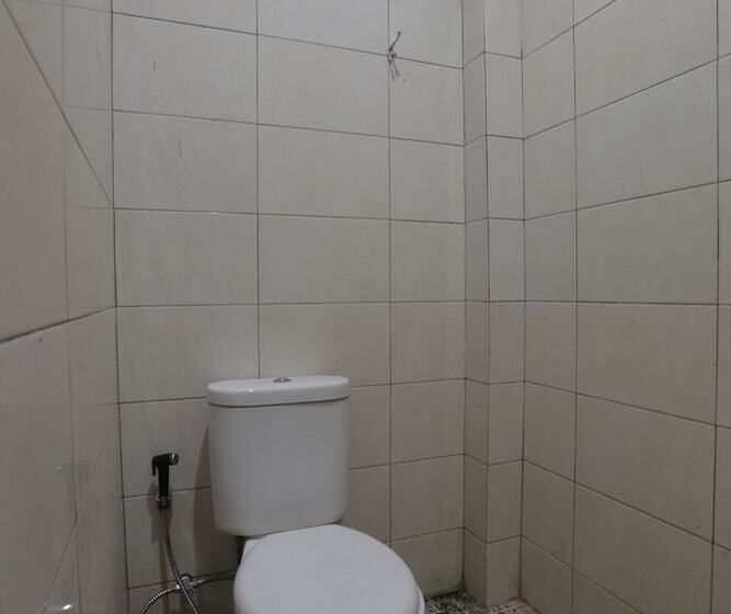 בית מלון כפרי Spot On 92777 Leheran Homestay Near Chr Farm