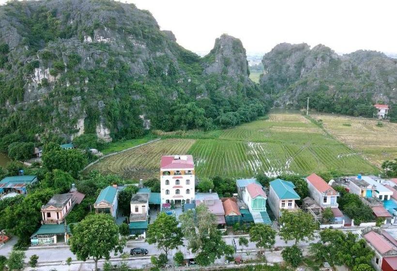 هتل Tam Coc Mountain Flower Homestay